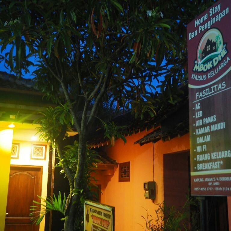 Penginapan & Guest House Mbok Dhe Borobudur Magelang Exteriör bild